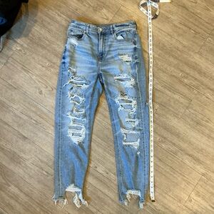 💫HP💫 Distressed AE Slim Fit Jeans